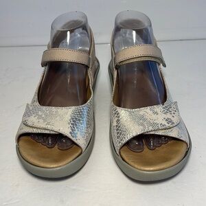 Bussola Beige Snake Print Sandals